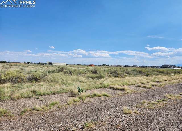 Property at 715 N Mapleleaf Dr, Pueblo West, CO 81007