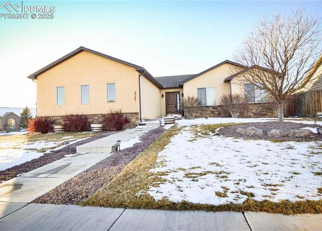 Property at 5707 Mark Twain Ln, Pueblo, CO 81008, 3 beds, 2 baths