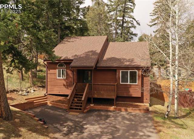Property at 520 S Fairview St, Woodland Park, CO 80863, 2 beds, 1 bath