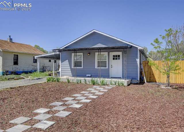 Property at 1617 E 13th St, Pueblo, CO 81001, 3 beds, 2 baths