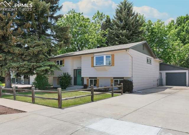 Property at 2838 Shadowglen Dr, Colorado Springs, CO 80918, 4 beds, 3 baths