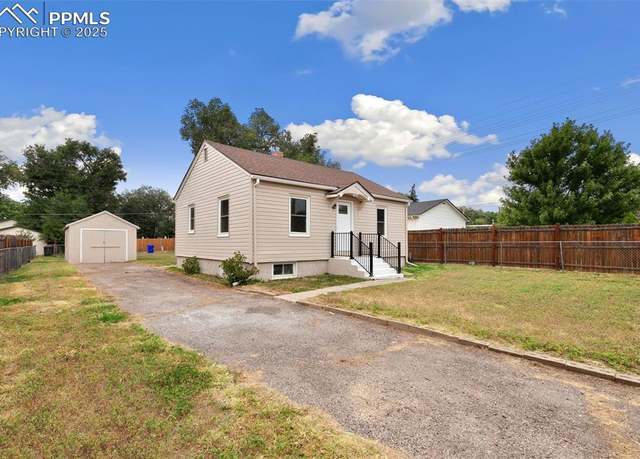 Property at 906 S Institute St, Colorado Springs, CO 80903, 3 beds, 1 bath