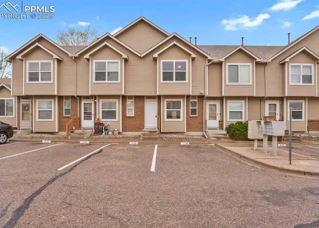 Property at 3124 Bridgewater Dr, Colorado Springs, CO 80916, 2 beds, 2.5 baths