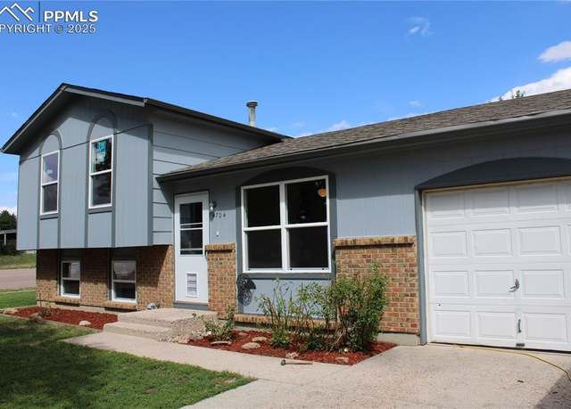 Property at 4704 Wilde Dr, Colorado Springs, CO 80916, 4 beds, 2 baths