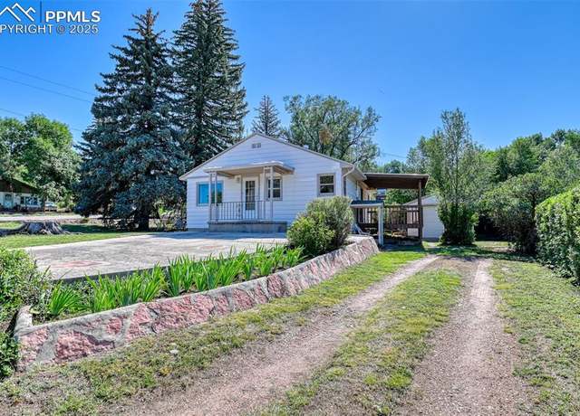 Property at 135 Helena Ln, Colorado Springs, CO 80904, 2 beds, 1 bath