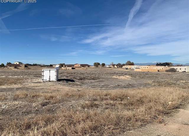Property at 363 E Springmont Dr, Pueblo, CO 81007