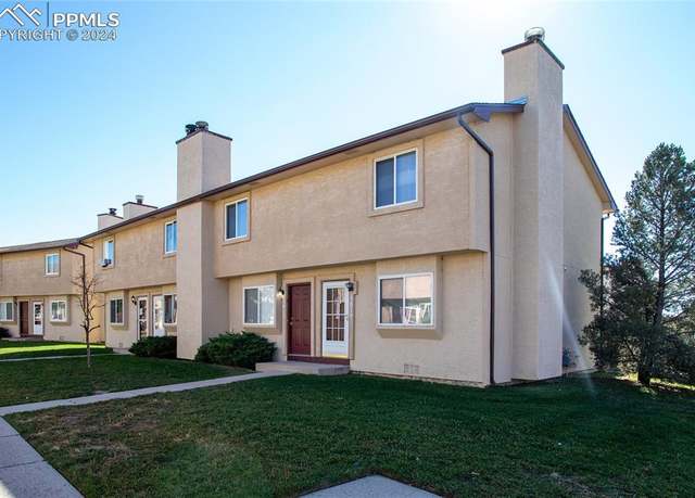 Property at 3077 Starlight Cir, Colorado Springs, CO 80916, 2 beds, 1.5 baths