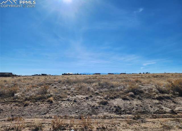 Property at 840 E Cholla Dr, Pueblo, CO 81007