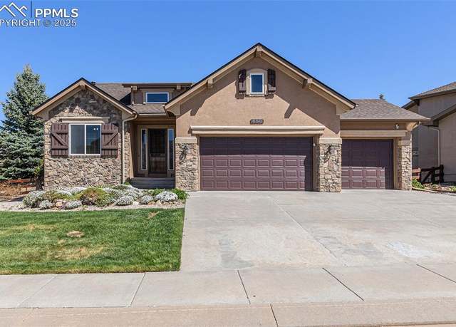Property at 658 Burke Hollow Dr, Monument, CO 80132, 4 beds, 3 baths