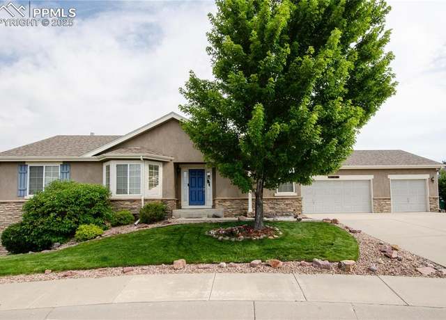 Property at 16781 Elk Valley Trl, Monument, CO 80132, 5 beds, 3 baths