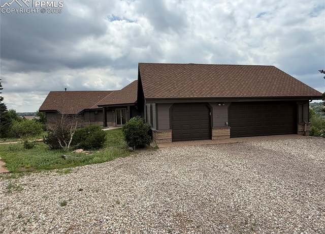 Property at 7104 Lilac Pl, Colorado Springs, CO 80920, 4 beds, 4 baths