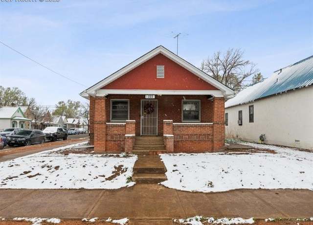 Property at 222 E Mesa Ave, Pueblo, CO 81006, 3 beds, 2 baths