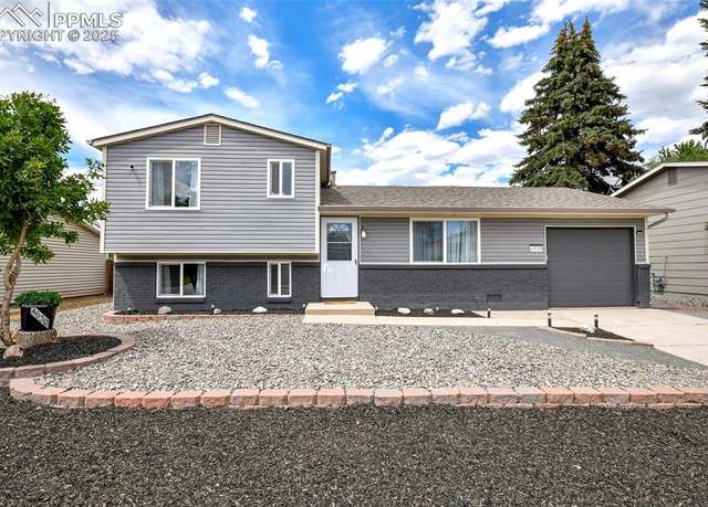 Property at 4530 London Ln, Colorado Springs, CO 80916, 3 beds, 1.5 baths