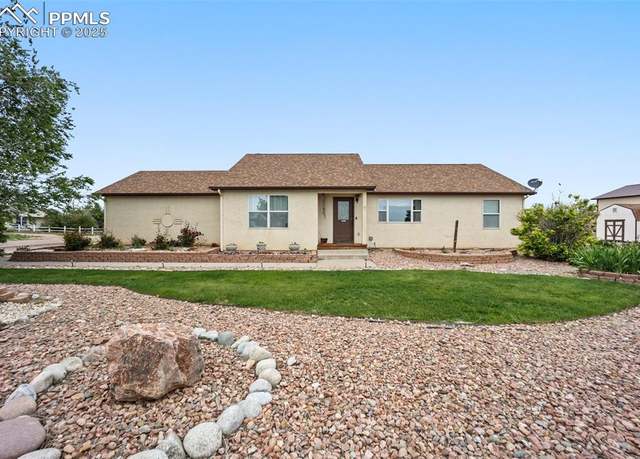 Property at 356 N Earl Pl, Pueblo West, CO 81007, 3 beds, 2.5 baths