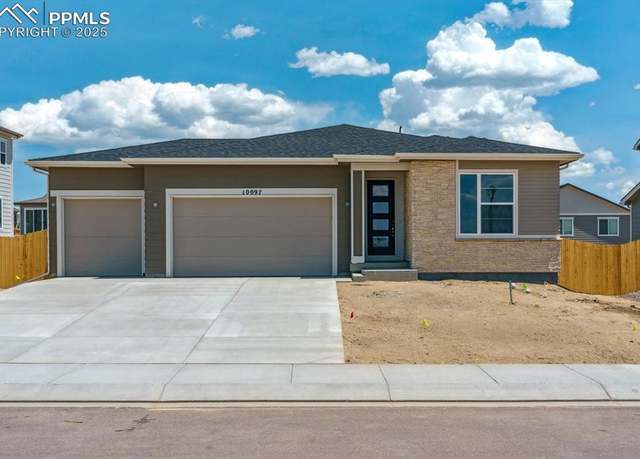 Property at 10097 Kingsbury Dr, Peyton, CO 80831, 4 beds, 3 baths