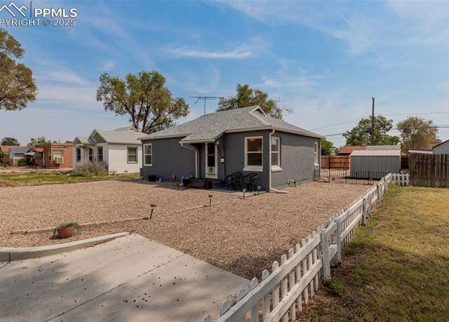 Property at 430 S Prairie Ave, Pueblo, CO 81005, 2 beds, 1 bath