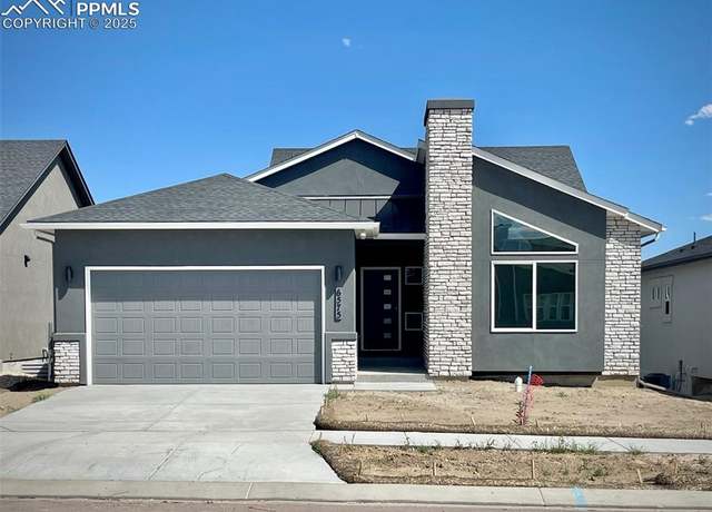 Property at 6575 Vistancia Ave, Colorado Springs, CO 80922, 4 beds, 3 baths
