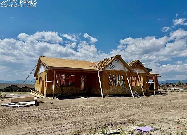 Property at 9506 Wolf Valley Dr, Colorado Springs, CO 80924, 3 beds, 2 baths