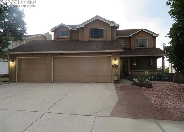 Property at 8450 Winncrest Ln, Colorado Springs, CO 80920, 4 beds, 3.5 baths