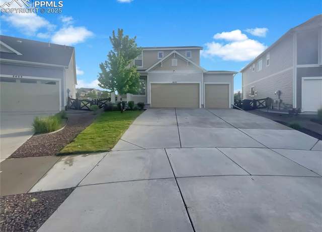 Property at 8476 Briar Brush Ln, Colorado Springs, CO 80927, 4 beds, 2.5 baths
