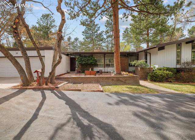 Property at 10 Heather Dr, Colorado Springs, CO 80906, 4 beds, 3.5 baths