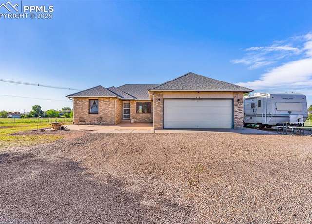 Property at 416 S Hahns Peak Pl, Pueblo West, CO 81007, 3 beds, 2 baths