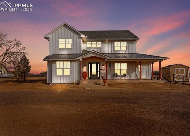 Property at 1696 42nd Ln, Avondale, CO 81022, 4 beds, 3.5 baths