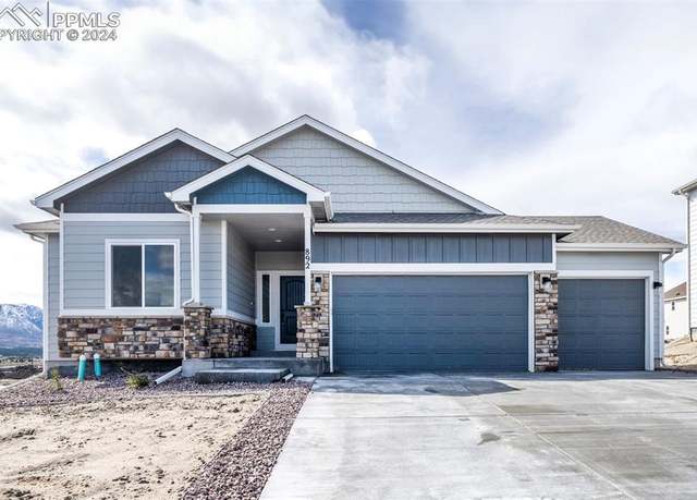 Property at 892 Naismith Ln, Monument, CO 80132, 5 beds, 3 baths