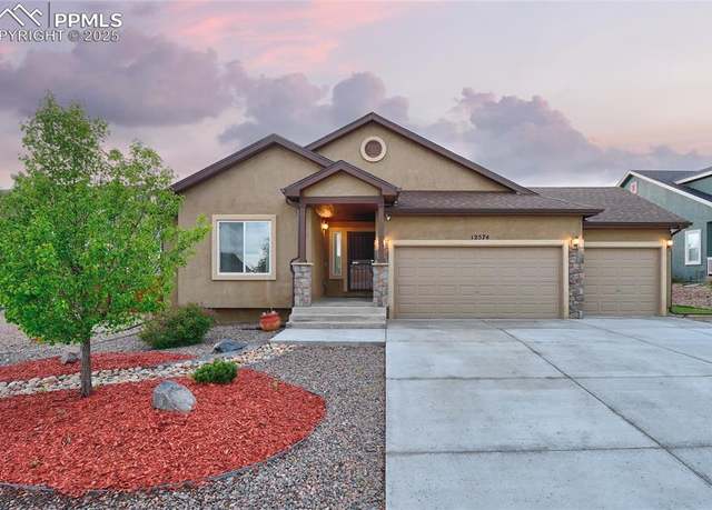 Property at 12574 Angelina Dr, Peyton, CO 80831, 5 beds, 3 baths