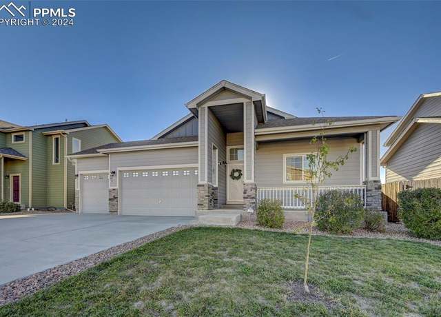Property at 9605 Rubicon Dr, Colorado Springs, CO 80925, 5 beds, 3 baths