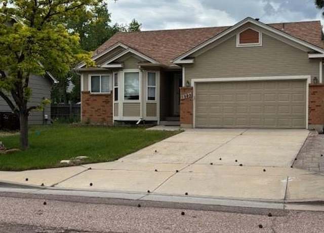 Property at 1595 Gumwood Dr, Colorado Springs, CO 80906, 5 beds, 3 baths