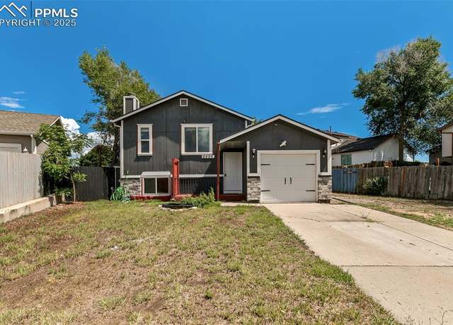 Property at 2025 Grosbear Ln, Colorado Springs, CO 80916, 3 beds, 2 baths