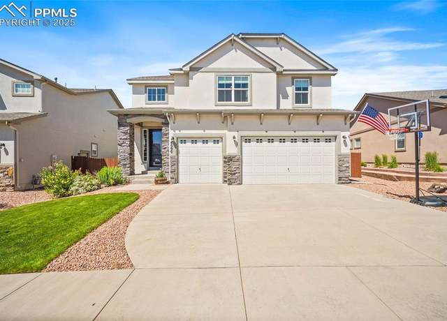 Property at 8090 Barraport Dr, Colorado Springs, CO 80908, 4 beds, 2.5 baths