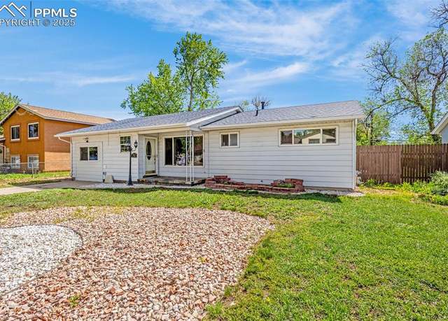 Property at 713 Bryce Dr, Colorado Springs, CO 80910, 3 beds, 1 bath