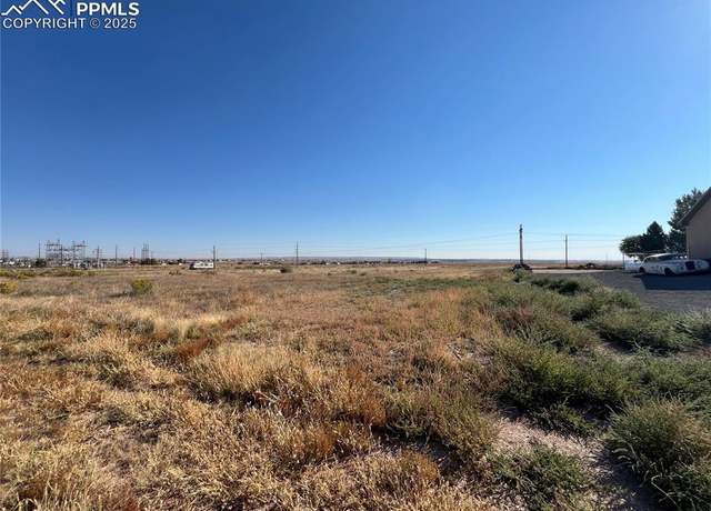 Property at 514 S Saunders Dr, Pueblo, CO 81007