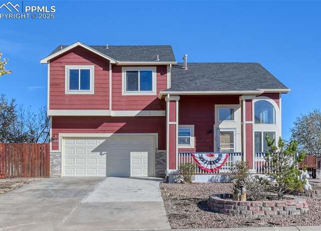 Property at 704 Pioneer Ln, Florence, CO 81226, 3 beds, 3.5 baths