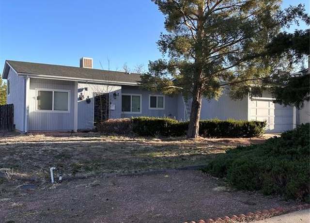 Property at 2 White Pl, Pueblo, CO 81001, 4 beds, 2 baths