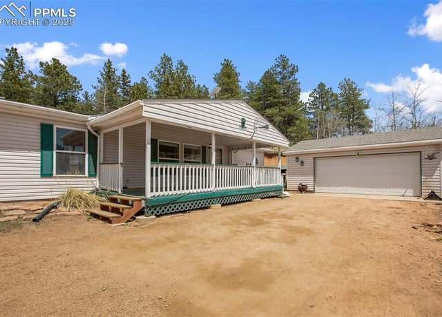 Property at 1011 W Bison Creek Trl, Divide, CO 80814, 4 beds, 3 baths