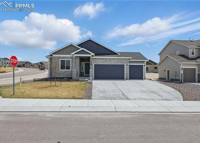 Property at 869 Old Grotto Dr, Monument, CO 80132, 5 beds, 3 baths