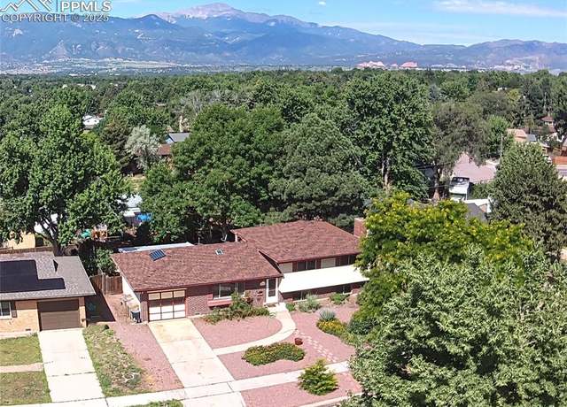 Property at 1942 Warwick Ln, Colorado Springs, CO 80909, 3 beds, 2.5 baths