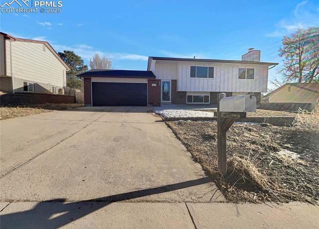 Property at 2853 Buttermilk Cir, Colorado Springs, CO 80918, 4 beds, 2 baths