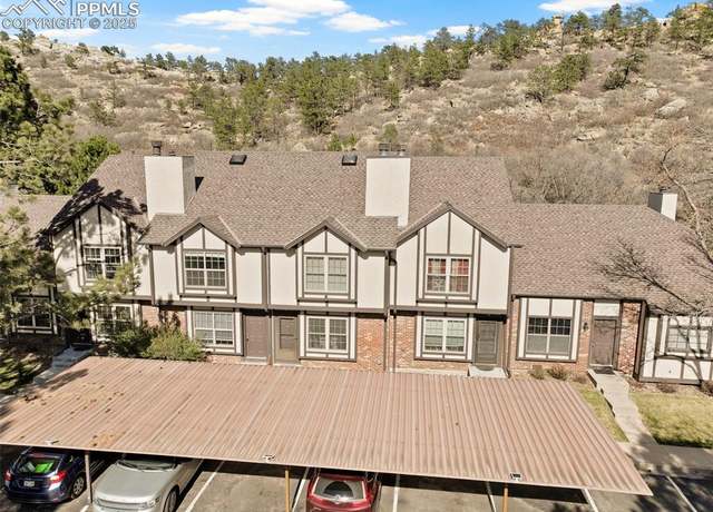 Property at 1616 Maitland Ct, Colorado Springs, CO 80919, 2 beds, 2.5 baths