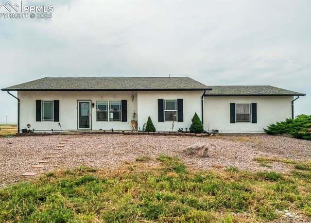 Property at 995 N Matt Dr, Pueblo, CO 81007, 5 beds, 3 baths