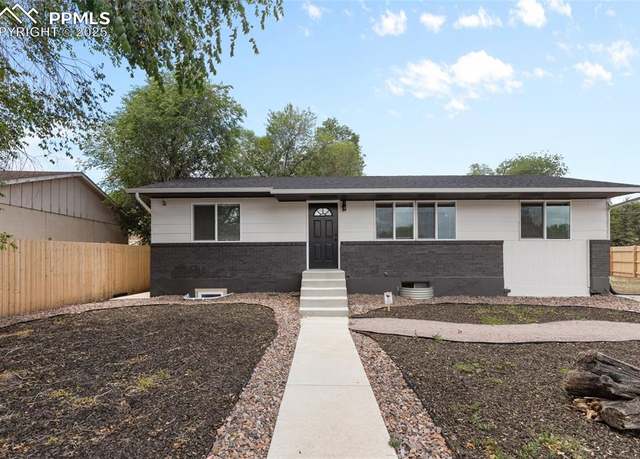 Property at 1402 Chadwick Dr, Colorado Springs, CO 80906, 5 beds, 2 baths