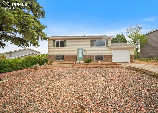 Property at 1840 S Chamberlin, Colorado Springs, CO 80906, 4 beds, 2 baths