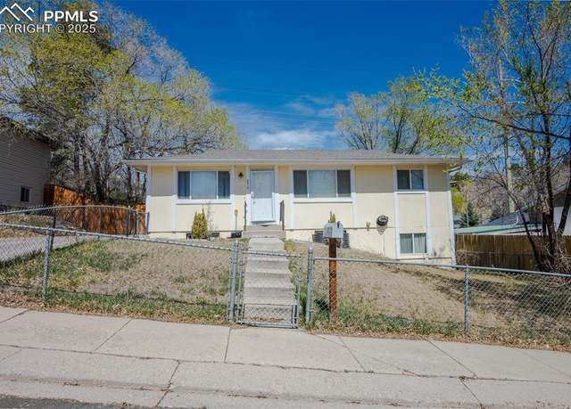 Property at 2510 Royalty Ct, Colorado Springs, CO 80904, 3 beds, 2 baths