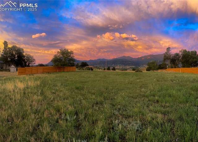 Property at 1645 Mesa Rd, Colorado Springs, CO 80904