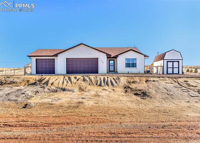 Property at 1216 N Whitetail Pl, Pueblo, CO 81007, 5 beds, 3 baths