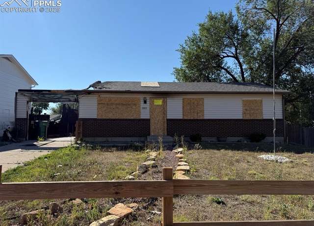 Property at 3515 Darkwood Pl, Colorado Springs, CO 80910