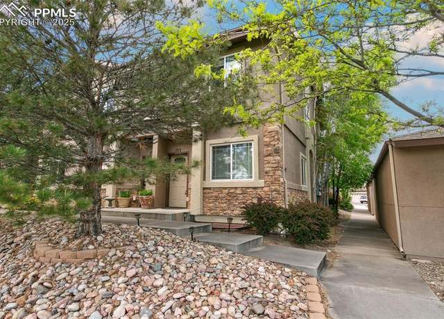 Property at 1502 York Rd #103, Colorado Springs, CO 80918, 2 beds, 2.5 baths